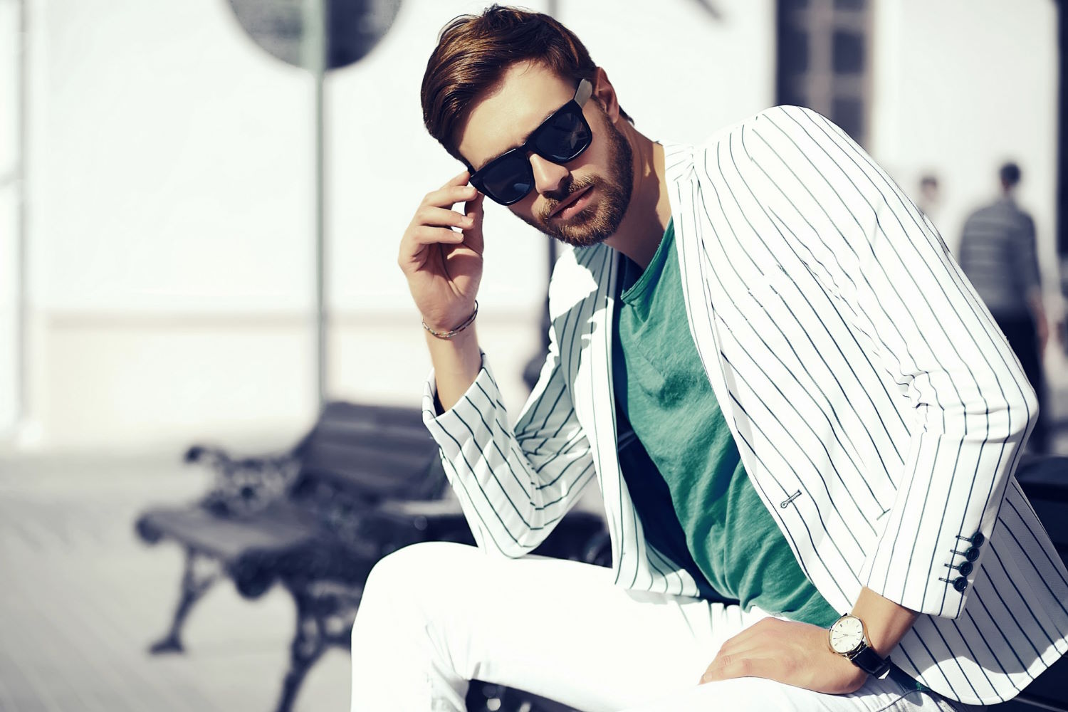 Męskie okulary przeciwsłoneczne Ray Ban – elegancja i ochrona dla Twoich oczu